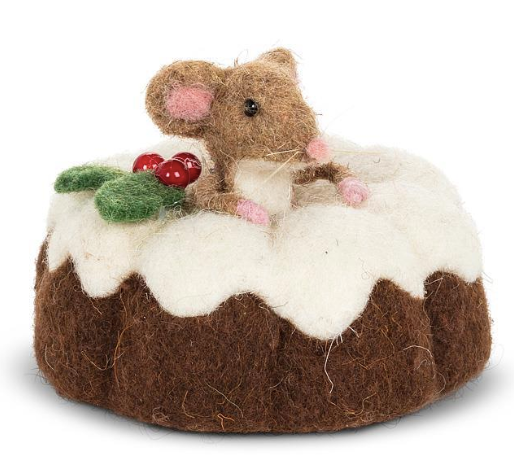 Mouse in Bundt Cake