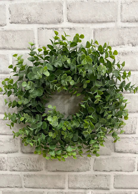 14" Eucalyptus Wreath