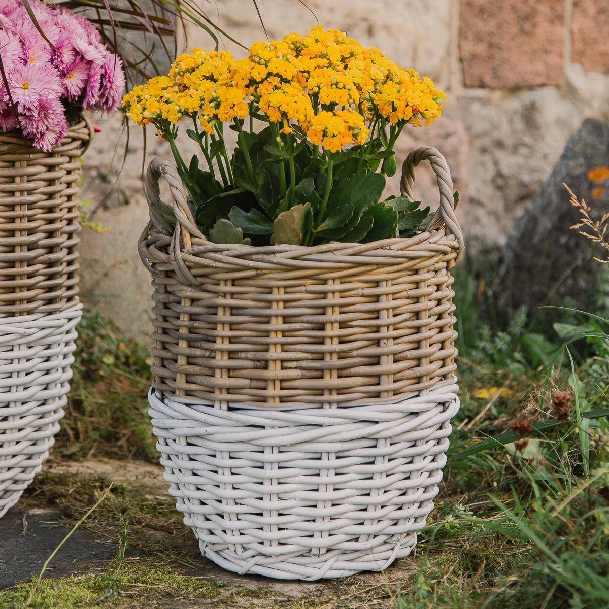 ROUND WHITE DIPPED KUBU GREY PLANTER BASKETS