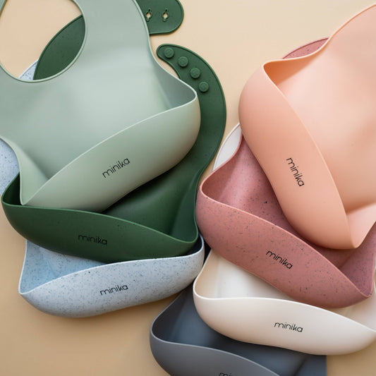 Silicone bib - Blush