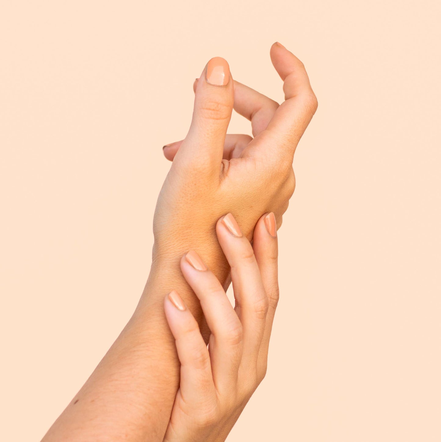 Vegan & 21-free Nail Polish - Fuzzy Peach