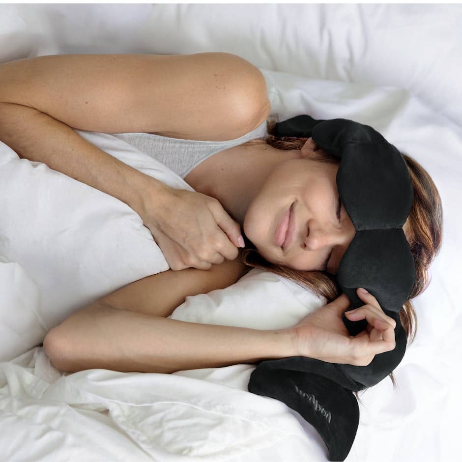 Weighted Sleep Mask in Onyx