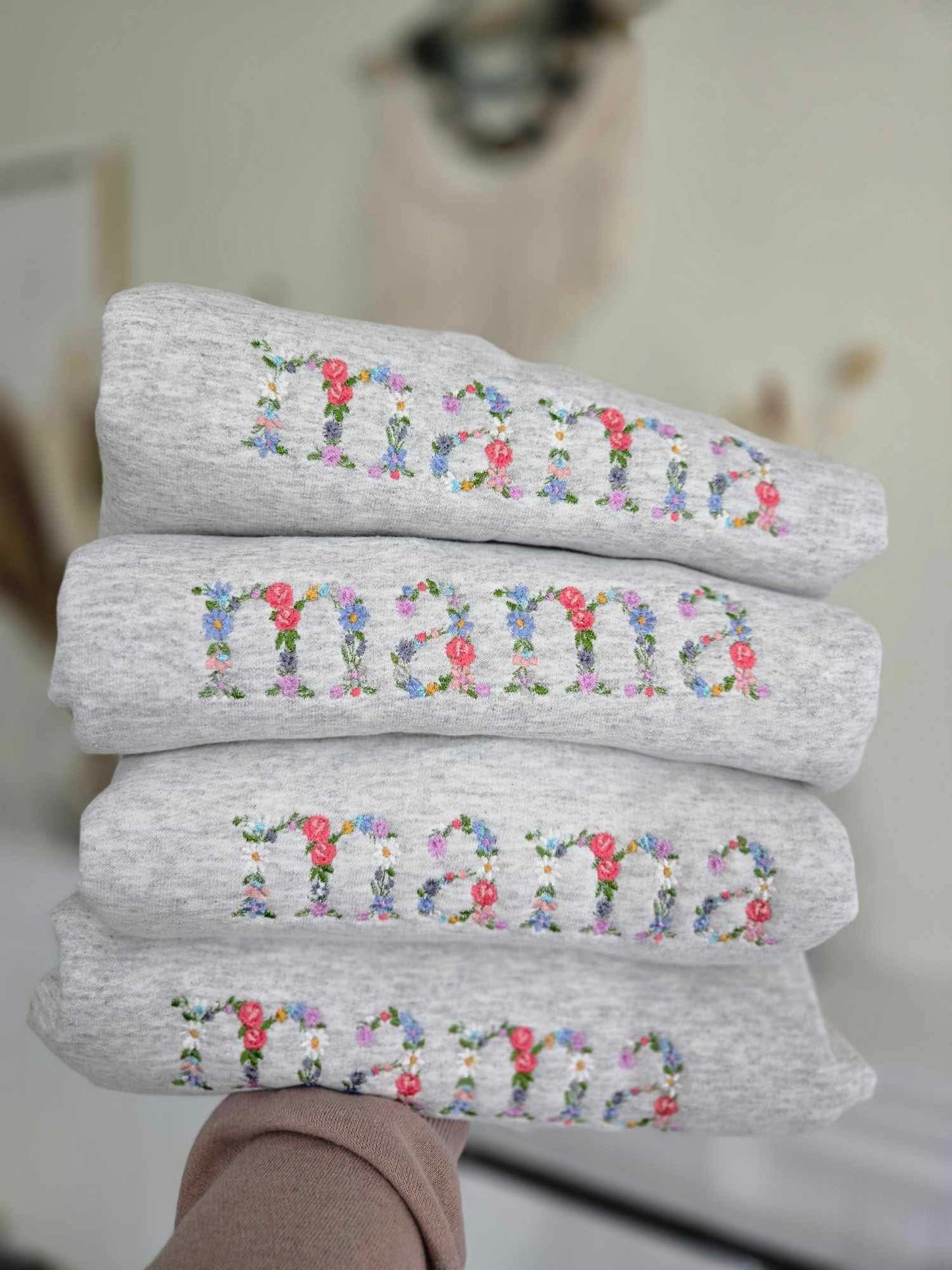 Embroidered "mama" Crew Neck Sweatshirt